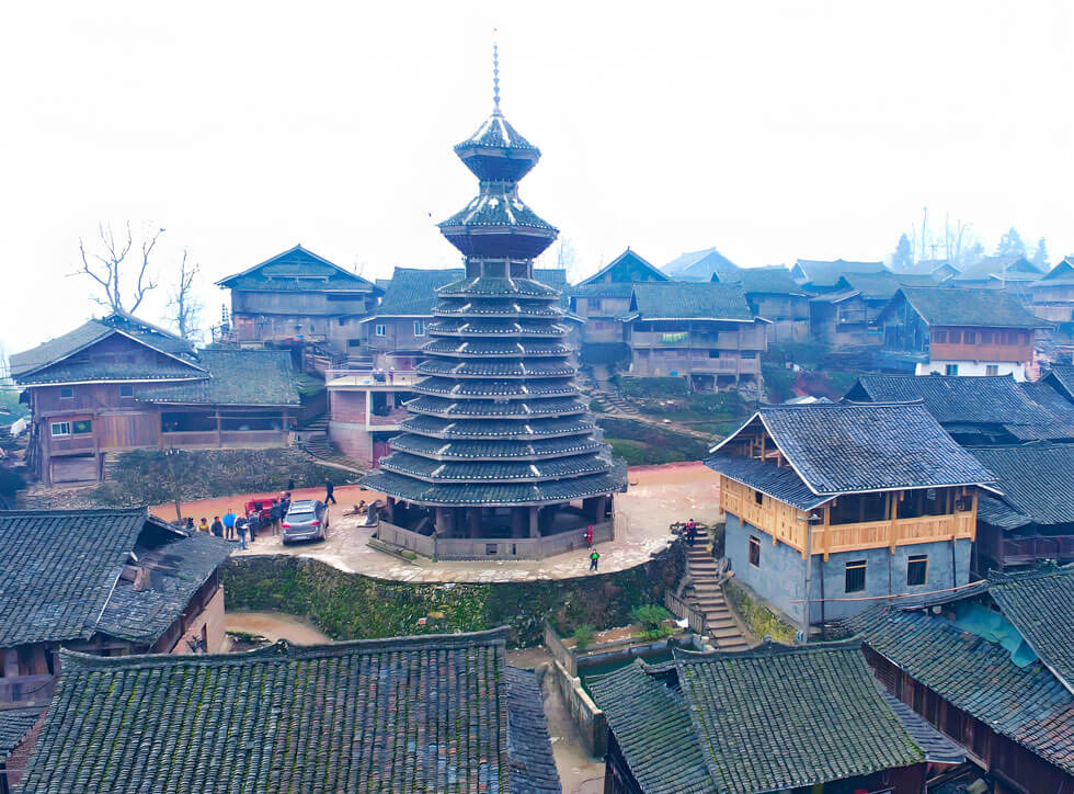 侗族建筑.jpg