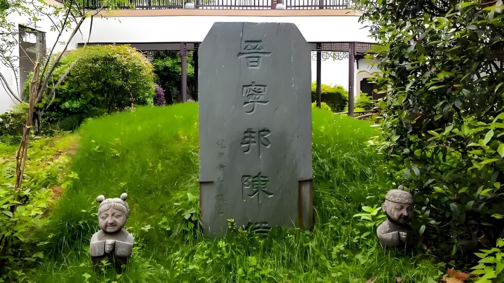 浙江一酒店内现千年古墓.jpg