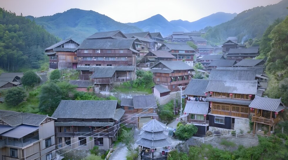 百色.jpg