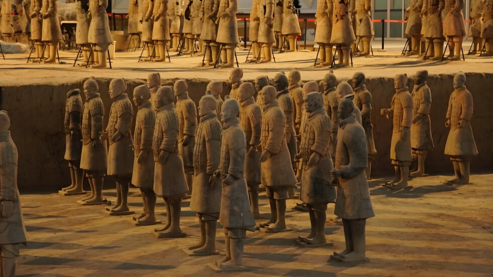 西安兵马俑.jpg