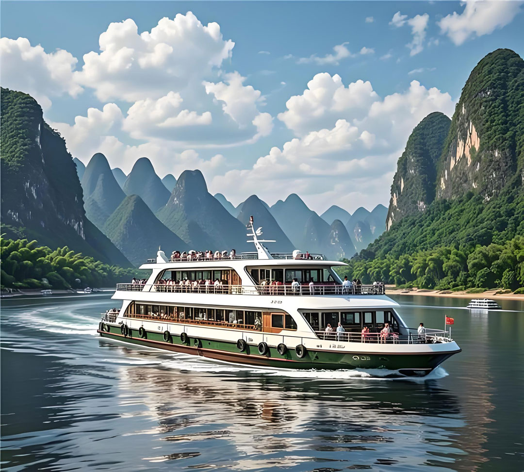 漓江游船.jpg